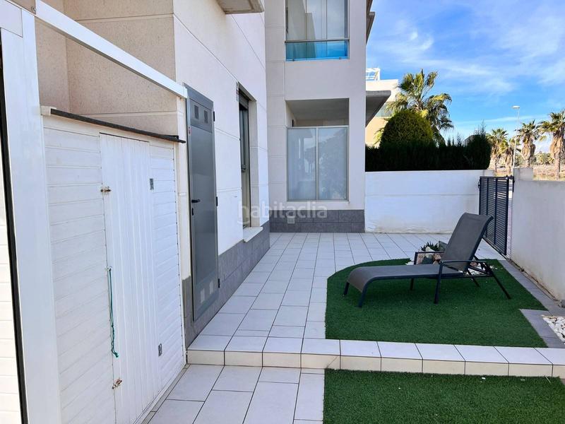 Foto 43f068cb-b25a-4690-bf6c-d9ef22f4486a. Apartamento encantador apartamento en primera planta con patio privado y piscina comunitaria en Rojales