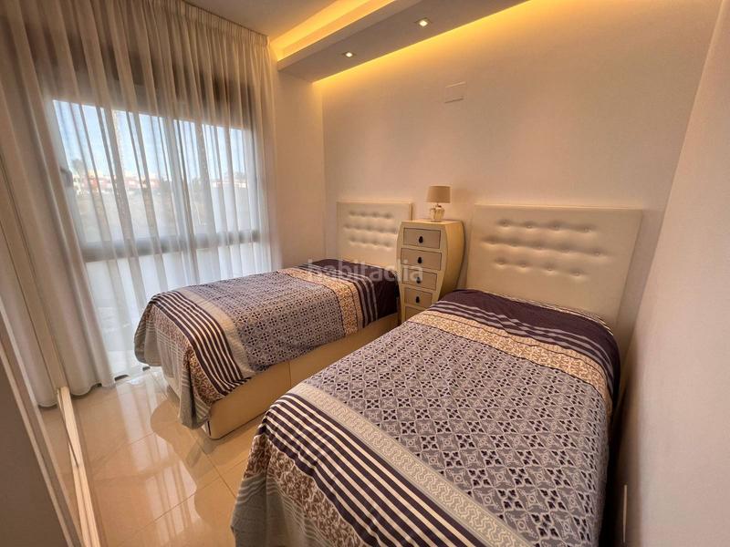 Foto 84ffe704-47a2-44e7-b2b7-81634c24e4e2. Apartamento encantador apartamento en primera planta con patio privado y piscina comunitaria en Rojales