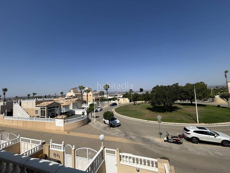 Foto ddd03221-21db-4456-a0fe-8e72d3d3c4d2. Casa encantadora casa con vistas impresionantes y terraces soleadas en Torrevieja