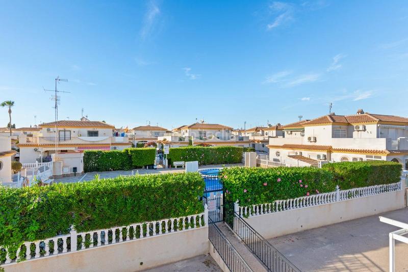 Foto 0429ac10-7f9f-41bb-a637-33bbda3f61d5. Haus mit heizung parking in Lomas de Cabo Roig - Los Dolses Orihuela