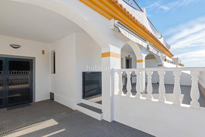 Foto 9b127fe5-46e5-4b83-bfc9-d3ac73e63536. Haus mit heizung parking in Lomas de Cabo Roig - Los Dolses Orihuela