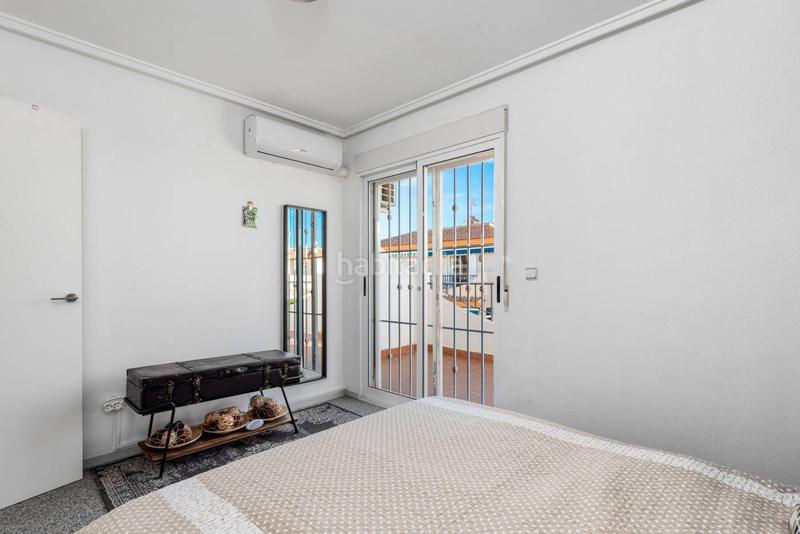 Foto abd81bee-17f9-468d-8abc-9adf2cb8aff3. Haus mit heizung parking in Lomas de Cabo Roig - Los Dolses Orihuela