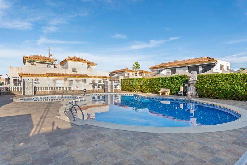 Foto 3c16bc30-5d0f-4ca4-a596-7fa31df6f148. House with heating parking in Lomas de Cabo Roig - Los Dolses Orihuela