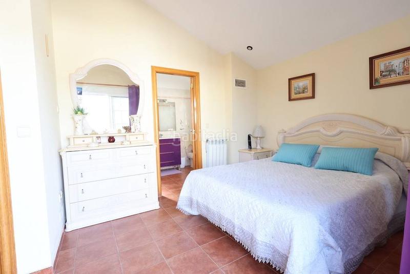 Foto 84eec2fe-cbb9-4e95-9173-1dd1b7591fdc. Chalet en Playa Flamenca Orihuela