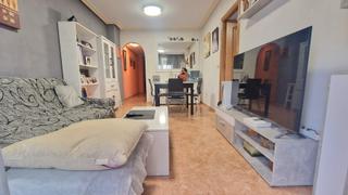 Apartament  Calle apolo. Tu nuevo hogar en torrevieja te espera
