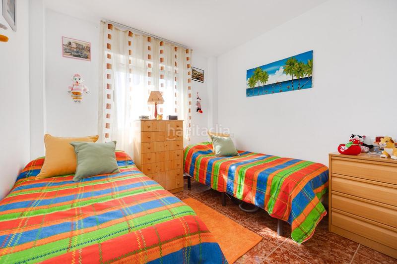 Foto cd620fab-91bb-496c-9220-196b5cc6168e. Apartamento en calle copenhague apartamento de 2 dormitorios en residencial con piscina, en Torrevieja