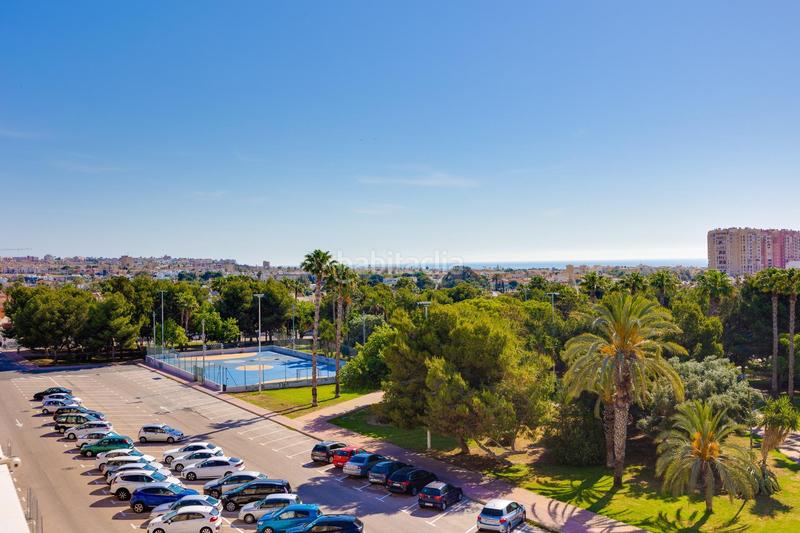 Foto f302072f-dea2-4285-8957-7d4840aa7f48. Apartamento en calle copenhague apartamento de 2 dormitorios en residencial con piscina, en Torrevieja