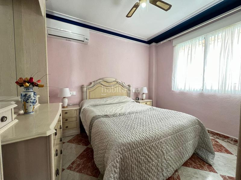 Foto 5956043f-075f-4b2e-8c64-7f0a4349f480. Semi detached house in avenida de holandeses in Los Europeos Torrevieja