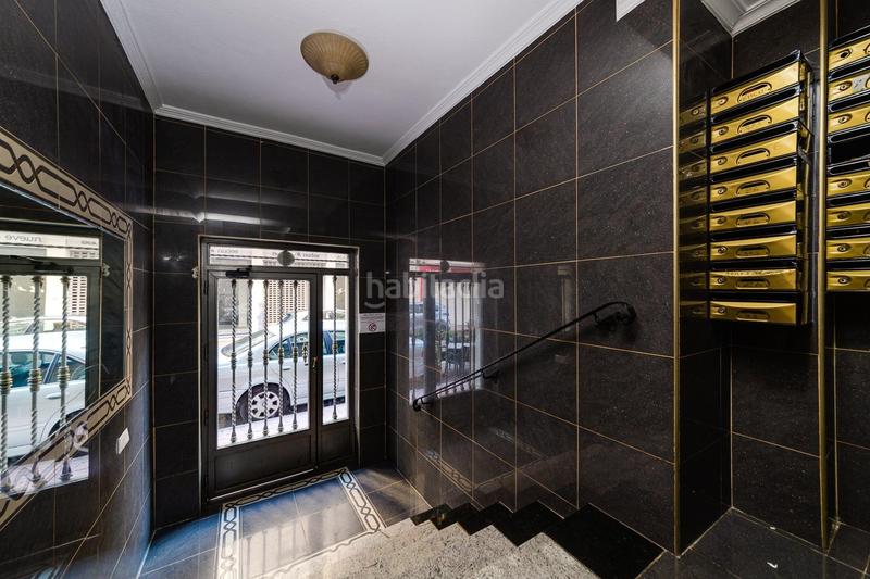 Foto 4fed5566-b741-4c5c-bb8e-1727b010f4ba. Apartamento  de 3 dormitorios con vistas al puerto y al mar , zona centro en Torrevieja