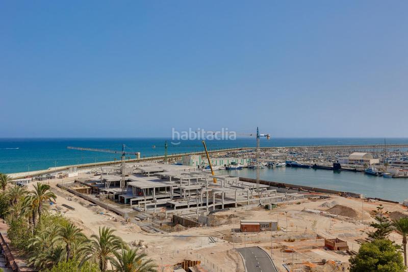 Foto 56cb3a97-044d-49c2-801e-5b2b687933be. Apartamento  de 3 dormitorios con vistas al puerto y al mar , zona centro en Torrevieja