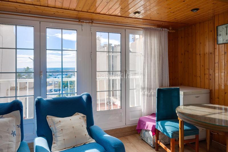 Foto 67300a3f-fb19-4b74-8169-4949e1b9dd3b. Apartamento  de 3 dormitorios con vistas al puerto y al mar , zona centro en Torrevieja