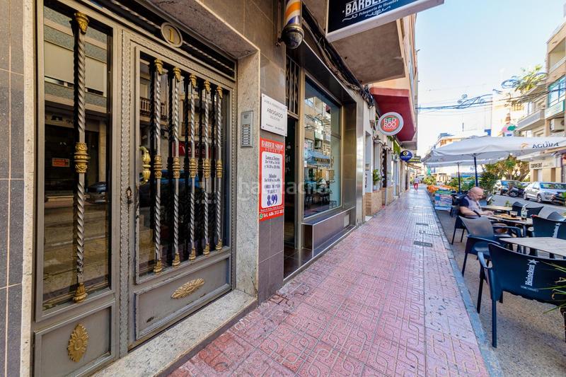 Foto c3d1fccc-9893-4e00-adc0-be40585601ce. Apartamento  de 3 dormitorios con vistas al puerto y al mar , zona centro en Torrevieja