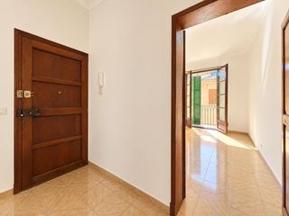 Location Appartement  Calle de ramon llull. Alquiler de larga temporada en el centro histórico de palma  1.5