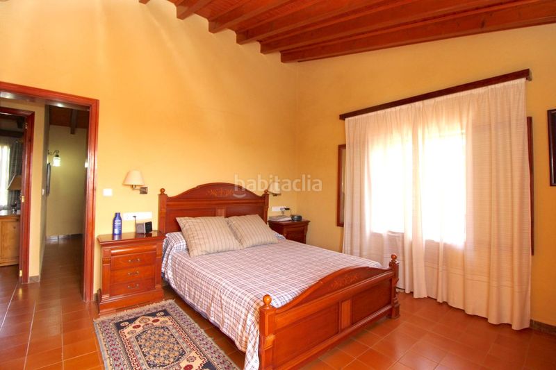Foto f973ebc2-3c7e-43fd-8154-2620807e3b4a. Casa amb calefacció aparcament a Son Flor-Son Moix Palma de Mallorca