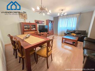 Appartement  Carrer dels germans vilafañe. Piso con patio/terraza de 78 m2, garaje y trastero