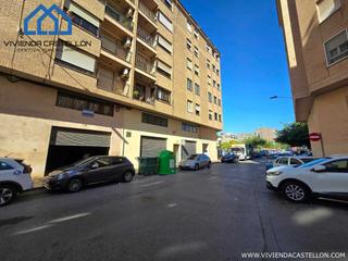 Local Comercial en Carrer d'Onda 25