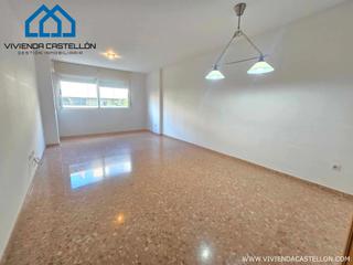 Appartement  Carrer de botànic cavanilles. Piso con plaza de garaje y trastero en zona próxima a universida