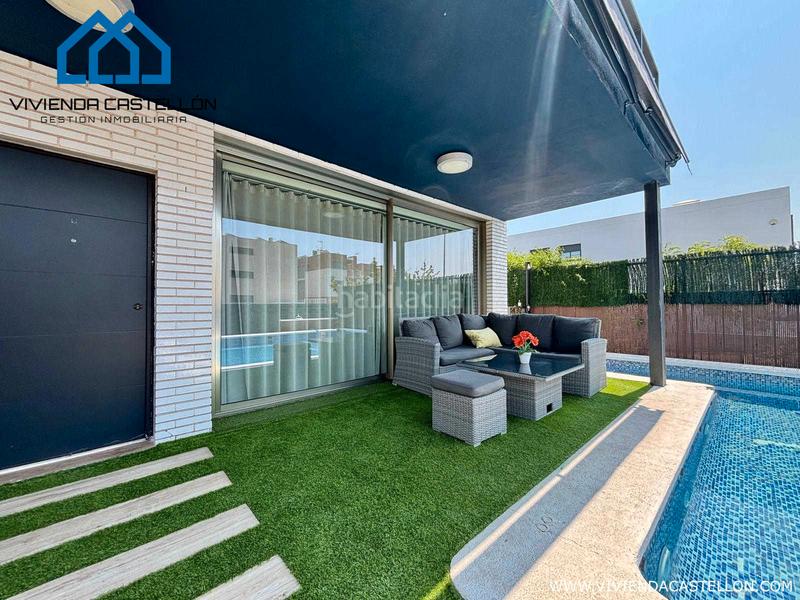 Foto 4e71c834-9b9f-4f37-86c2-cc2749661b35. Chalet with heating parking pool in Pau Lledó Castellón de la Plana