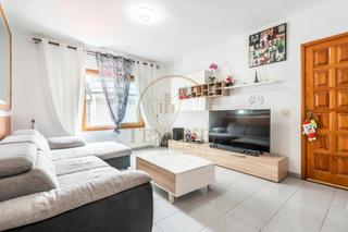 Apartament  Calle isla de lanzarote. ¡descubre tu nuevo hogar en la encantadora playa san juan, guía