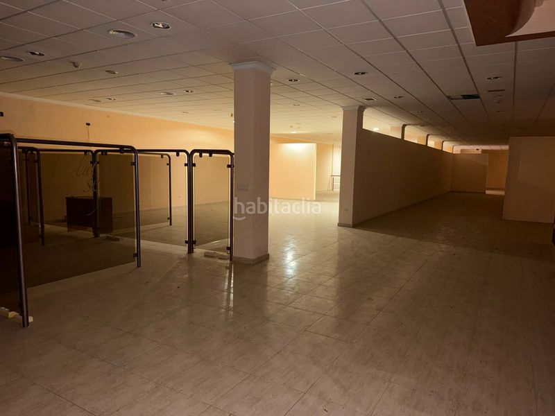 Foto d60738a3-d80e-4660-b9ae-7bc6351f433f. Nave industrial nave en venta en calle magallanes en Elda