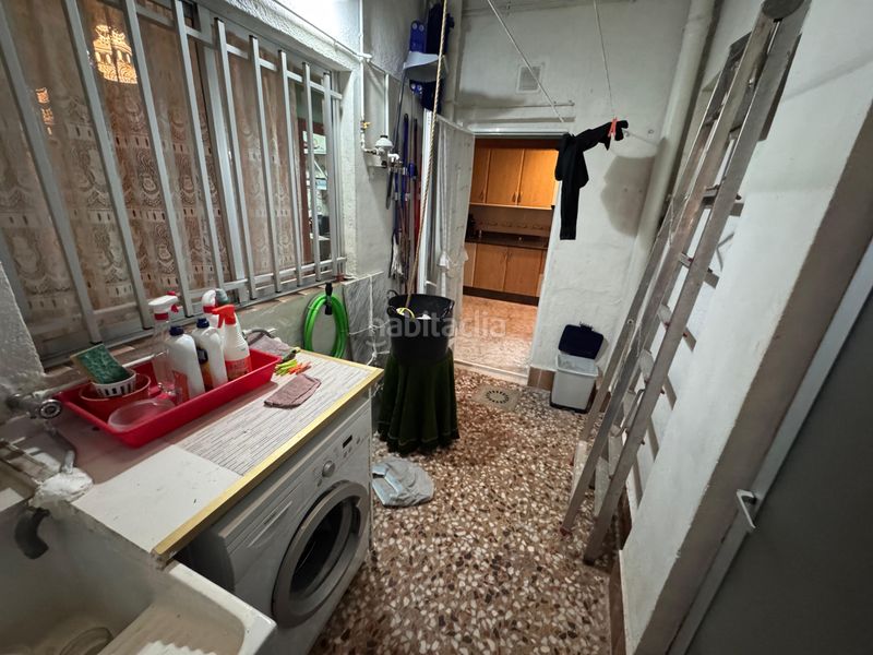 Foto 5d65023c-e9a2-4615-8894-4d6ee228f274. Casa amb aparcament a Petrer