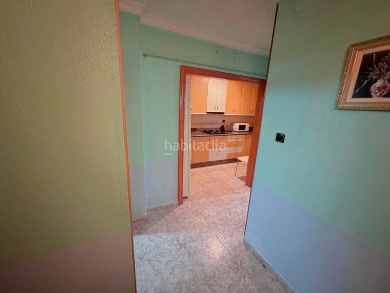 Foto a37f2067-fe0a-4c1f-ab68-40d7b4026710. Casa amb aparcament a Petrer