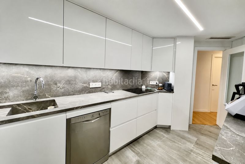 Foto 48bd9b83-b367-4a8b-8aaf-7014db66b5d6. Duplex con riscaldamento parcheggio in Centro Elda