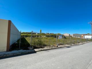 Terreny residencial a Calle zoja 10. Se vende solar urbano en borox (toledo)