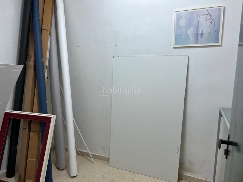 Foto bfc7c57d-0333-409e-bf1e-970f62b27284. Local comercial se vende local , zona Reyes en Reyes Parla
