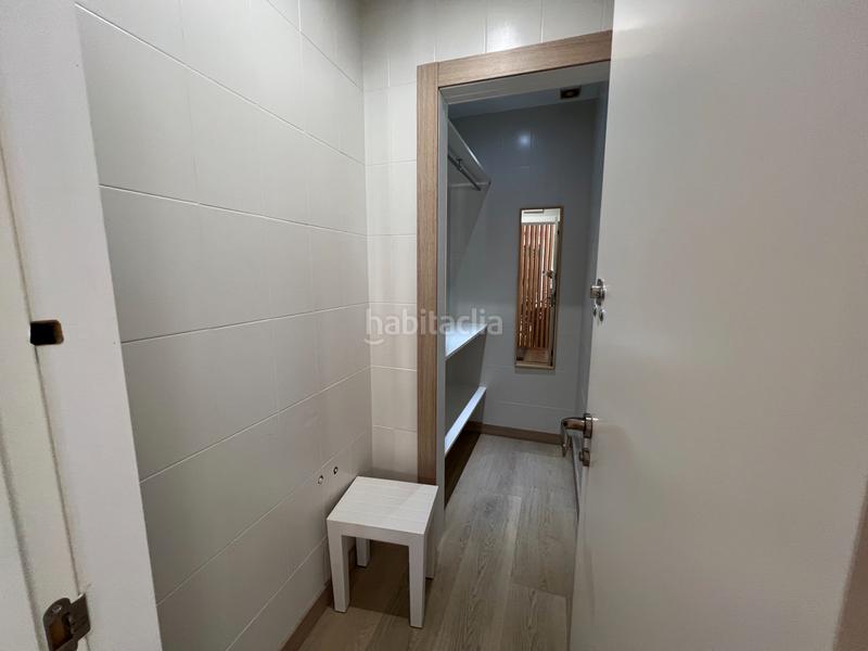 Foto 8b591499-ef1e-4bd3-89b4-74d5118d316e. Local comercial a Villayuventus-Renfe Parla