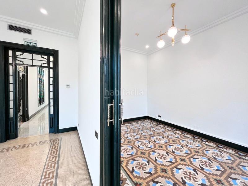 Foto d1901ba3-3074-4c11-8d18-6ccc697aef97. Lloguer oficina amb calefacció aparcament a Dreta de l´Eixample Barcelona