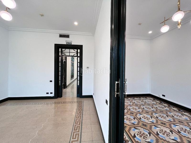 Foto 28da7b4c-1155-463b-ab9b-abf75545c671. Location bureau avec chauffage parking dans Dreta de l´Eixample Barcelona