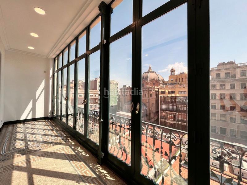 Foto 9dbad0c0-42e7-406d-b9de-f275d2ba58e5. Location bureau avec chauffage parking dans Dreta de l´Eixample Barcelona