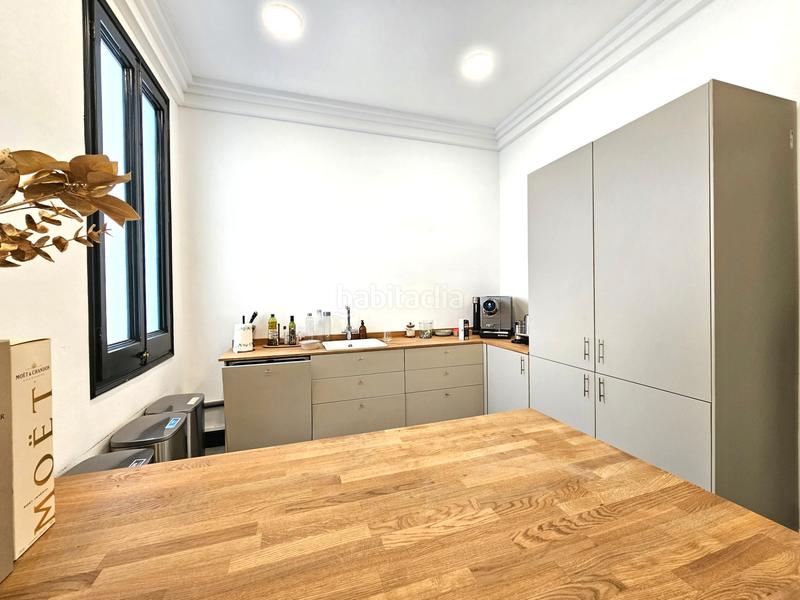 Foto a6d16539-ea0d-42ad-88d8-1861a3c6f164. Location bureau avec chauffage parking dans Dreta de l´Eixample Barcelona