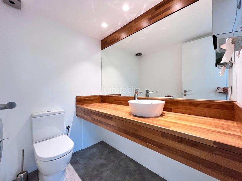 Foto 7558995f-b58e-4cc4-8652-991cf4652987. Rent office space with heating parking in Barri de les Corts Barcelona