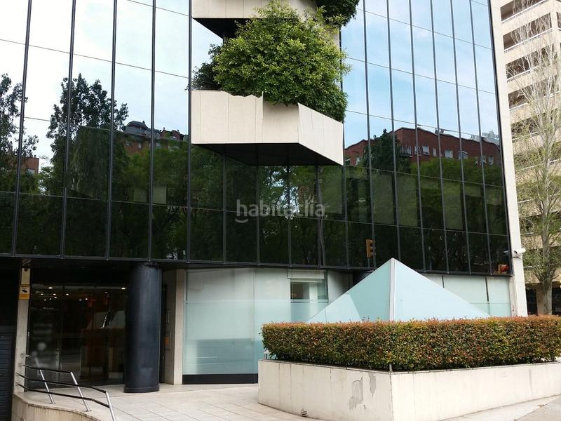 Foto a244b473-1ee7-4bea-8579-d618079fb475. Rent office space with heating parking in Barri de les Corts Barcelona