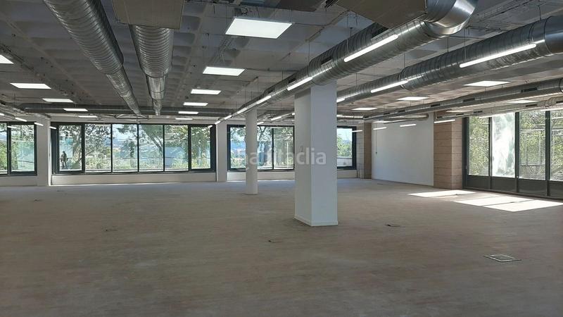 Foto cf320fc4-94cc-4bb4-a619-bc4c57e05110. Location bureau avec chauffage parking dans Volpelleres Sant Cugat del Vallès