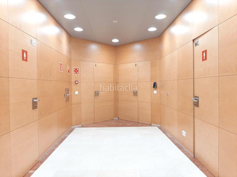 Foto 05c7891c-851a-452b-890f-7dac3e8eeb10. Location bureau dans desconocido 1 dans Bellaterra