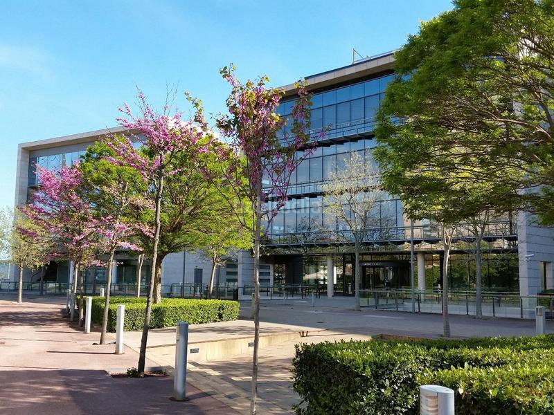 Foto 474f5894-b3e2-4543-acf1-98dbdfa3ee0d. Location bureau dans desconocido 1 dans Bellaterra