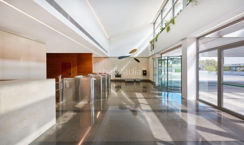 Foto 9fd2f9dc-5cbe-4ce7-8e5b-890c0acb2fb2. Lloguer oficina a Volpelleres Sant Cugat del Vallès