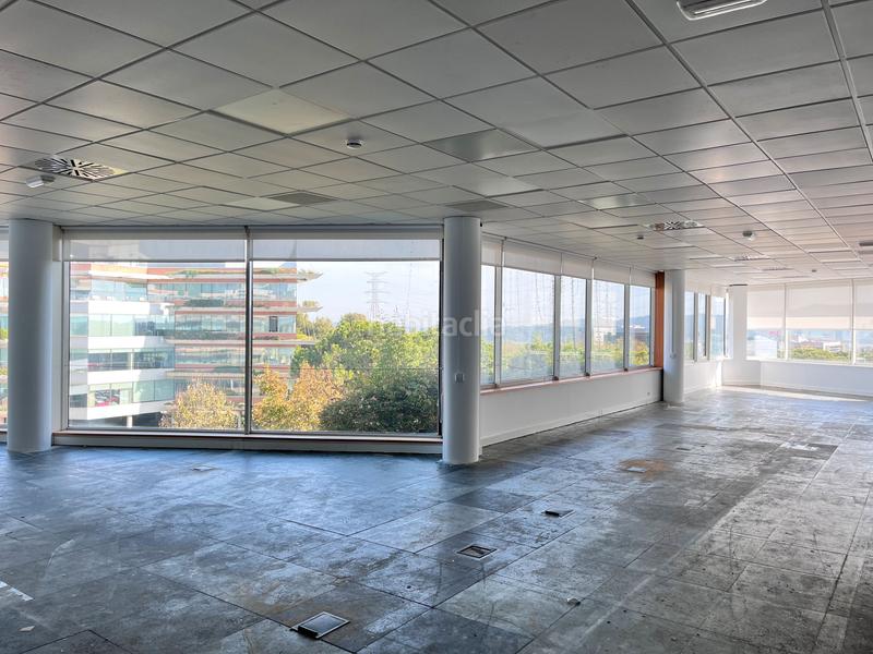 Foto 003635a8-a797-4dd3-b21d-6152b0f5c51c. Alquiler oficina  diáfana en Volpelleres Sant Cugat del Vallès