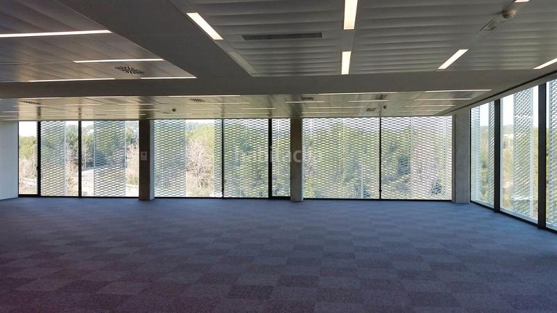 Foto 49613166-65de-4058-bf3f-bc0df555dc18. Affitto ufficio con riscaldamento parcheggio in Volpelleres Sant Cugat del Vallès