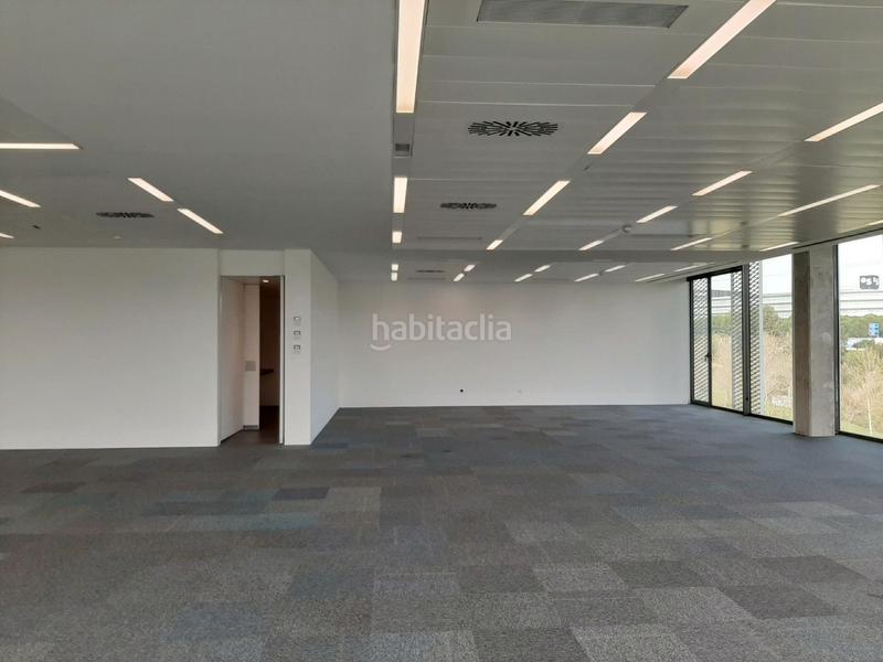 Foto dcb7906c-1490-46ec-a28e-992194903484. Alquiler oficina oficinias en sant cugat en Volpelleres Sant Cugat del Vallès