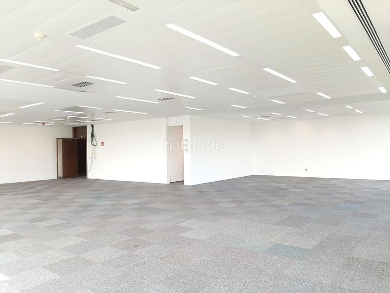 Foto 761e0a84-5029-476a-aff7-8830d51be247. Miete büro mit heizung parking in Volpelleres Sant Cugat del Vallès