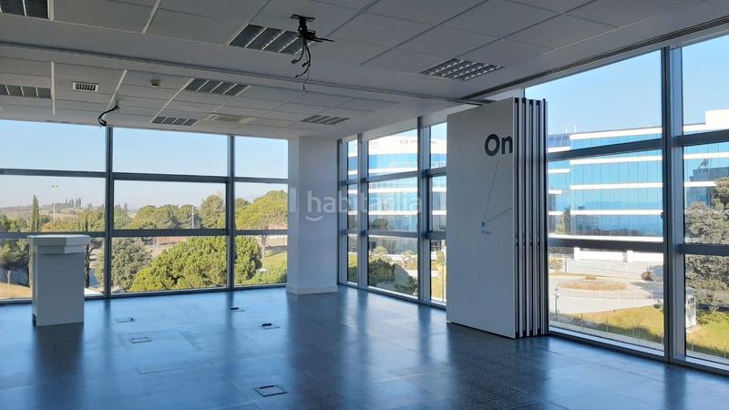 Foto cce14c4e-7cd0-4283-9517-c14820ca414f. Location bureau avec chauffage parking dans Volpelleres Sant Cugat del Vallès