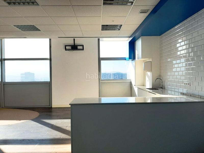 Foto 834d109f-f7ee-4b07-9533-6b3ca0b5c1b1. Rent office space with heating parking in Volpelleres Sant Cugat del Vallès