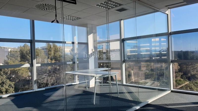 Foto 926d83aa-c271-49d2-bfb0-b3d9a3c011fd. Rent office space with heating parking in Volpelleres Sant Cugat del Vallès