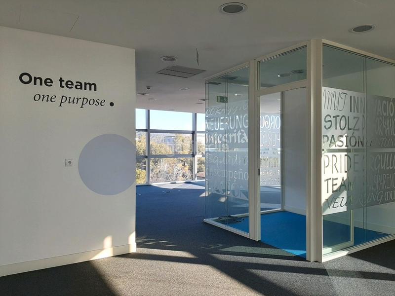 Foto 937365d8-b8ae-4eb9-9a61-bea1c4171510. Rent office space with heating parking in Volpelleres Sant Cugat del Vallès