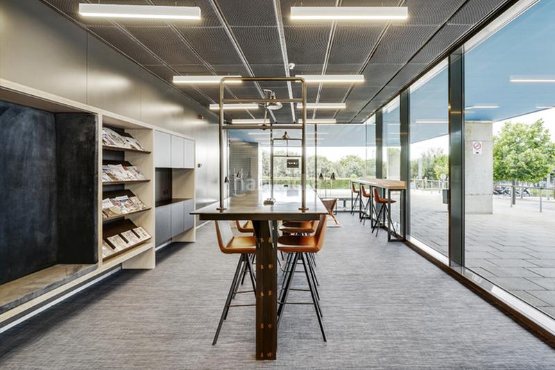 Foto 3352d2b2-3354-4e33-933c-3df0c2c1e307. Rent office space with heating parking in Volpelleres Sant Cugat del Vallès