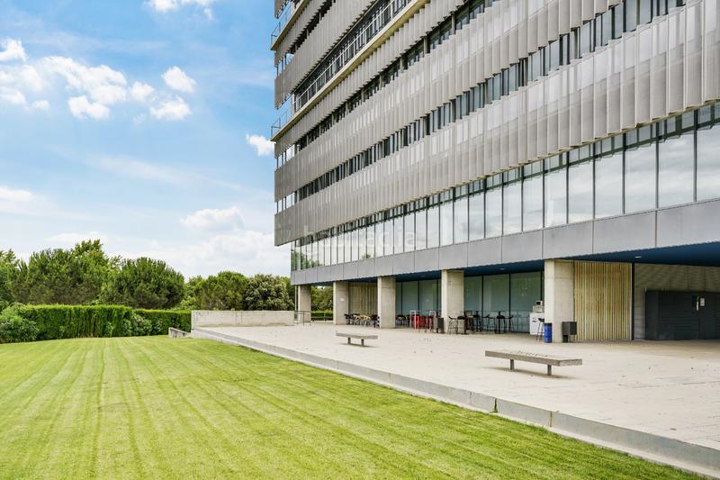 Foto c69295cb-f40f-41bb-96c5-f2d3dd4e380a. Rent office space with heating parking in Volpelleres Sant Cugat del Vallès